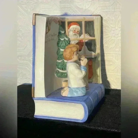 Vintage, 1988 Lefton Children and Santa Music Box with Original Box - Picture 5 of 16
